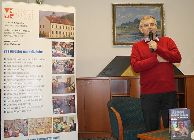 Prezentácia knihy rozhovorov trenčianskeho rodáka, kňaza, cestovateľa Mons. Mariána Gavendu.