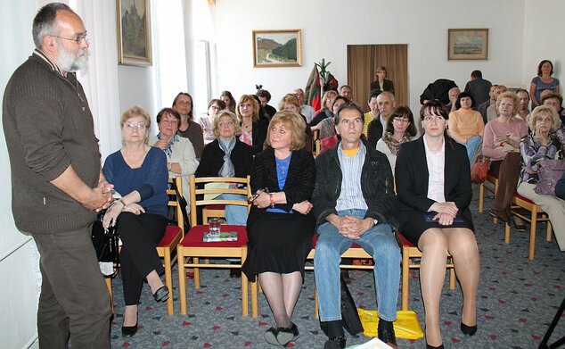 Prednáška historičky J. Karlíkovej a environmentálneho aktivistu R. Medala o histórii a súčasnosti Č